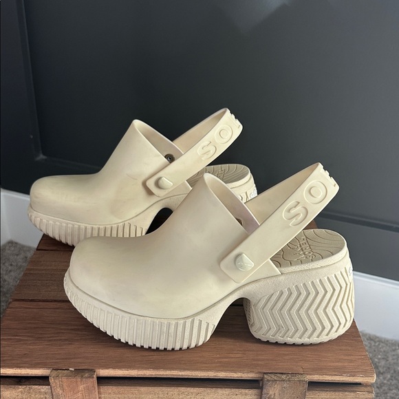 Sorel Shoes - SO Cream Women's Clogs